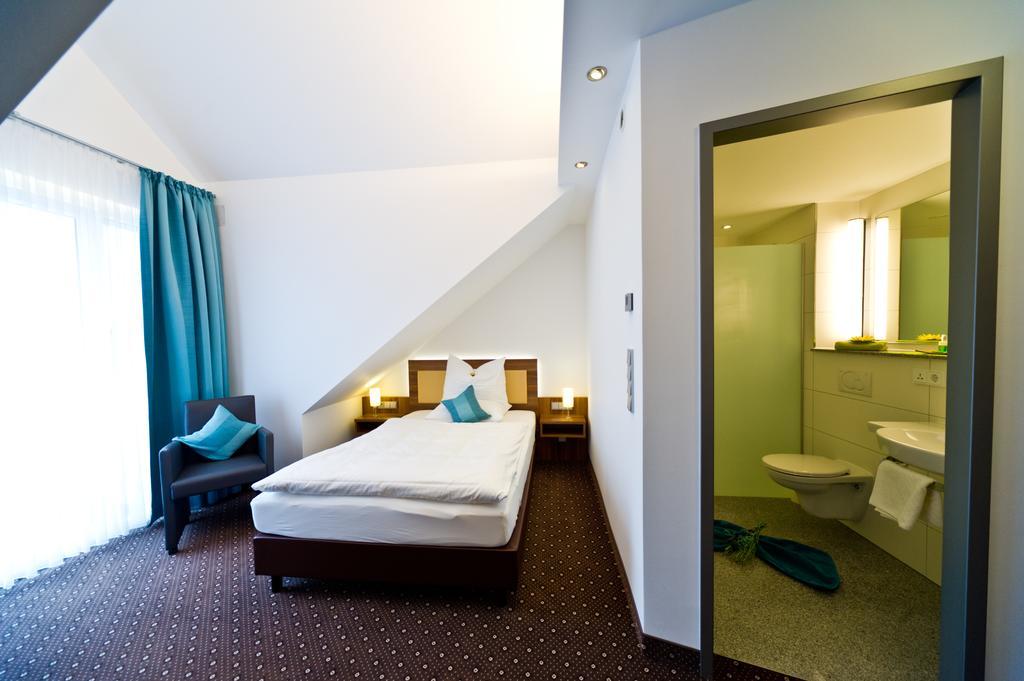Wohlfuehl-hotel Neu Hotel 4*